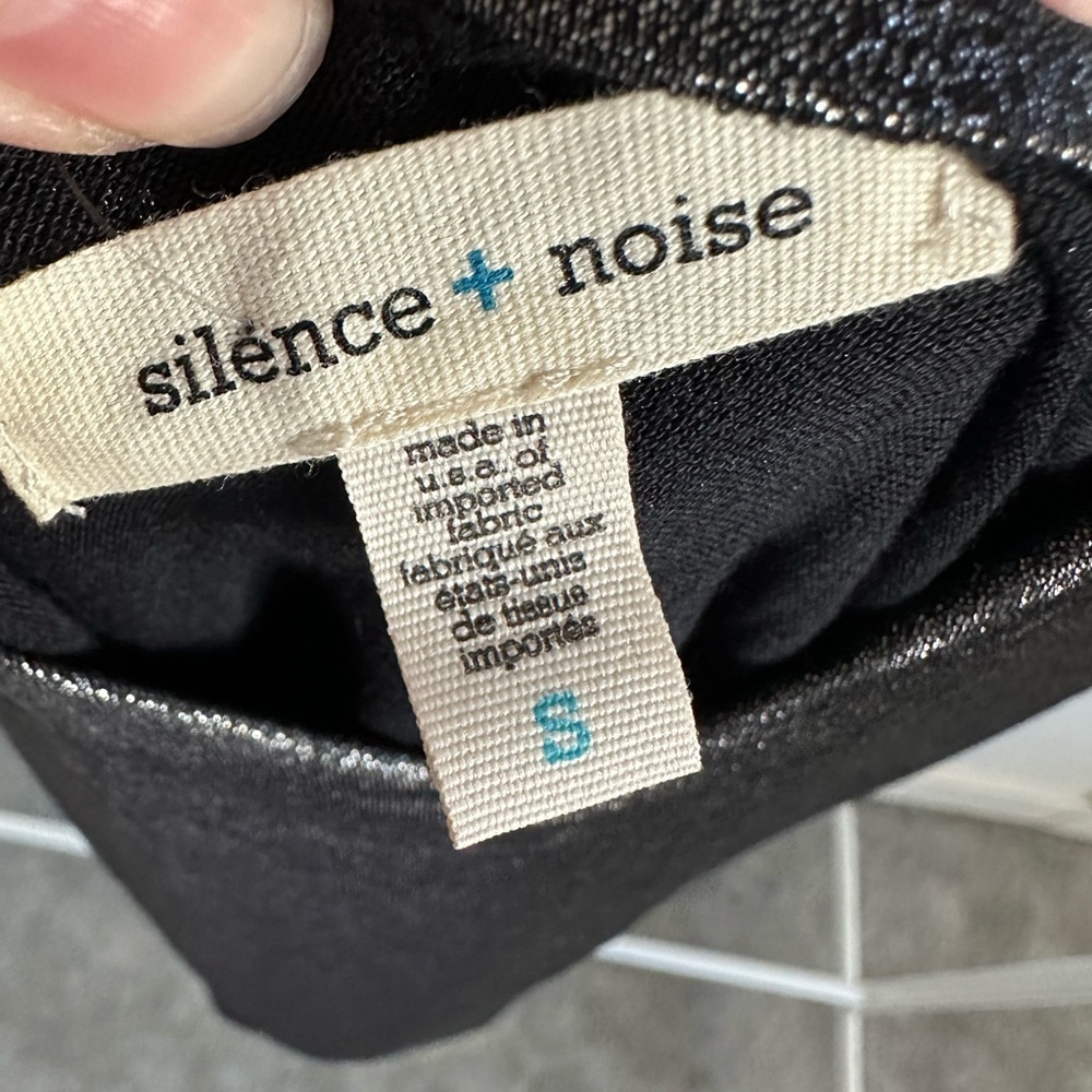 Urban Outfitters Silence and Noise Mini Slip Dress in Metallic Silver Size Small - Picture 4 of 8